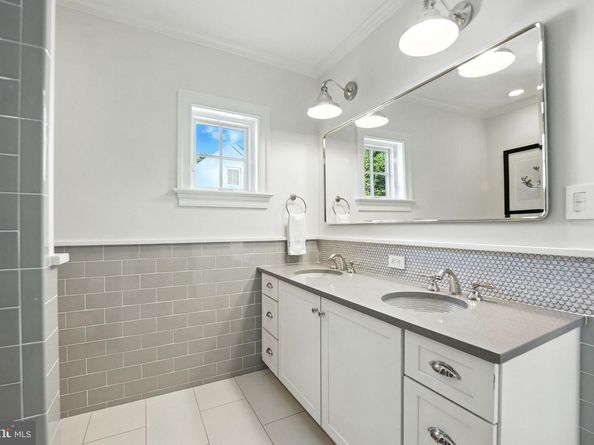 1610 N Danville Street, Arlington VA 22201