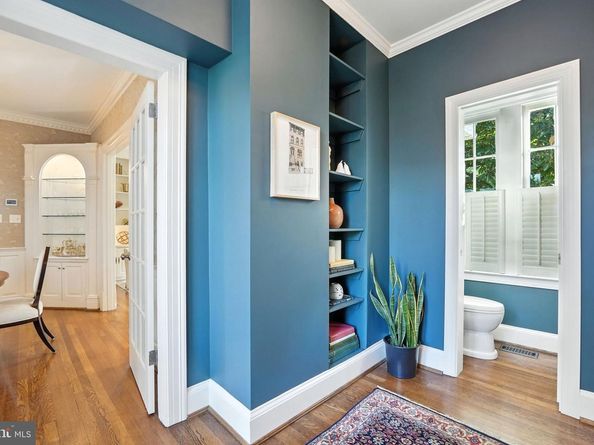 1610 N Danville Street, Arlington VA 22201