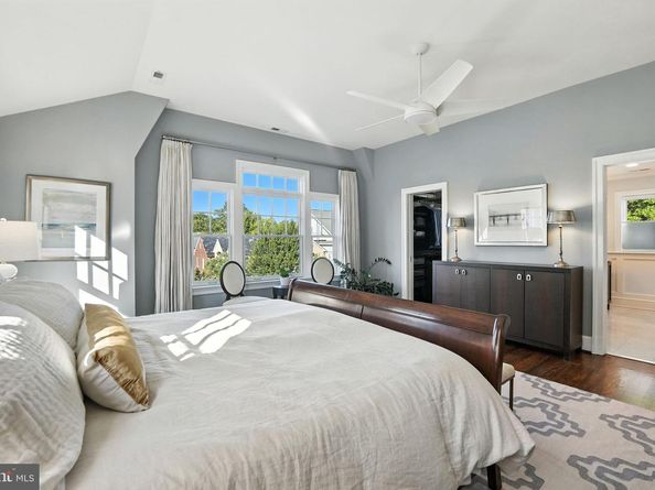 1610 N Danville Street, Arlington VA 22201