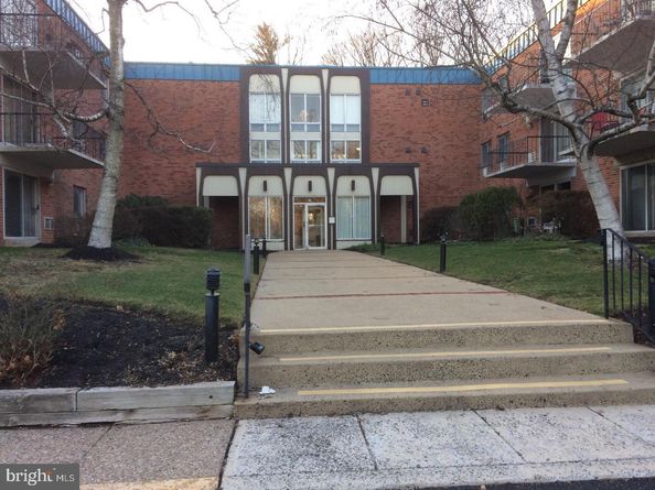 120 N Bethlehem Pike 301A, Fort Washington PA 19034