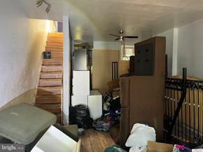 1346 W Seltzer Street, Philadelphia PA 19132