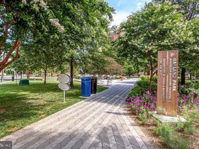 3835 9TH Street N 801E, Arlington VA 22203