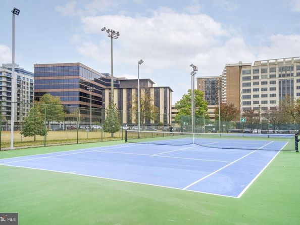 3835 9TH Street N 801E, Arlington VA 22203