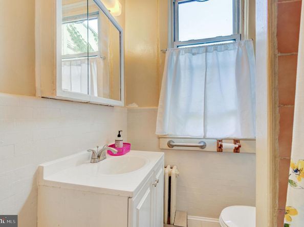634 Irving Street NW, Washington DC 20010