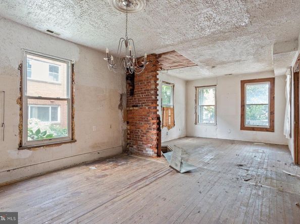 2284 Mount View Place SE, Washington DC 20020