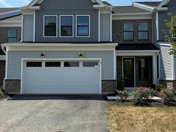 3 Neshaminy Creek Court