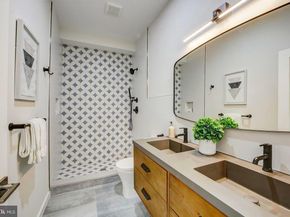 1146 16TH Street NE B, Washington DC 20002