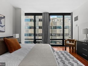 2101 Market Street 706, Philadelphia PA 19103