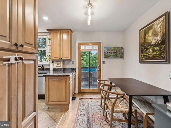 1740 Price Street, Alexandria VA 22301