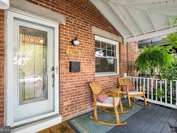 1740 Price Street, Alexandria VA 22301