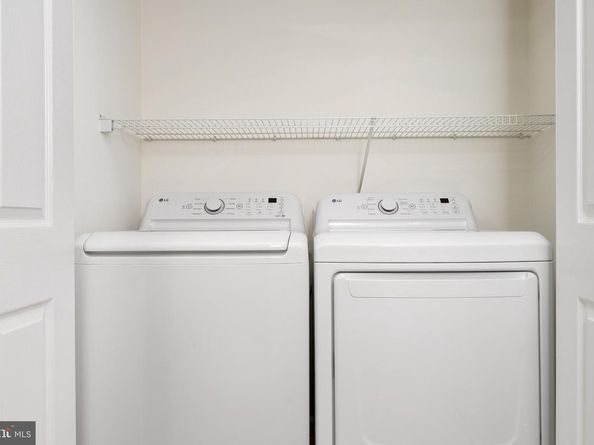 12925 Centre Park Circle 311, Herndon VA 20171