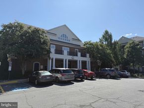 12925 Centre Park Circle 311, Herndon VA 20171