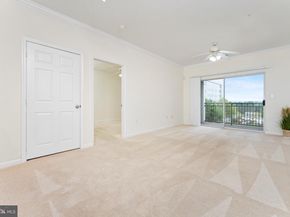 12925 Centre Park Circle 311, Herndon VA 20171