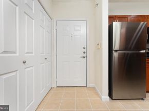 12925 Centre Park Circle 311, Herndon VA 20171