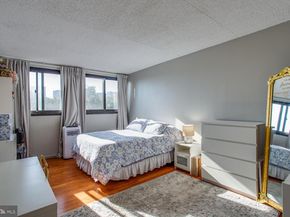 5911 Edsall Road 206, Alexandria VA 22304