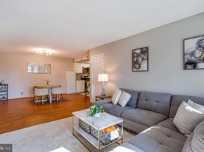 5911 Edsall Road 206, Alexandria VA 22304