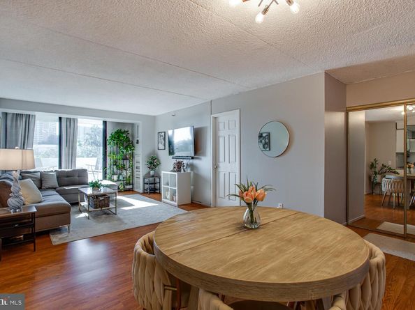5911 Edsall Road 206, Alexandria VA 22304