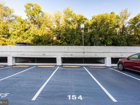5911 Edsall Road 206, Alexandria VA 22304