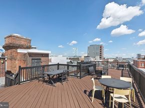 205 Cuthbert Street 301, Philadelphia PA 19106