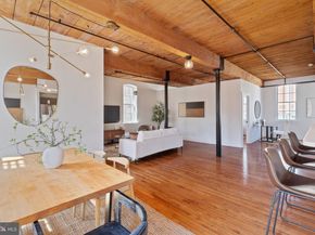 205 Cuthbert Street 301, Philadelphia PA 19106