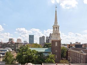 205 Cuthbert Street 301, Philadelphia PA 19106