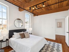 205 Cuthbert Street 301, Philadelphia PA 19106