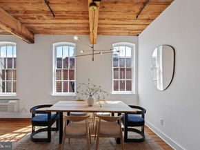 205 Cuthbert Street 301, Philadelphia PA 19106