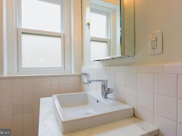 2022 Columbia Road NW 612, Washington DC 20009