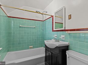 632 Meetinghouse Road, Elkins Park PA 19027