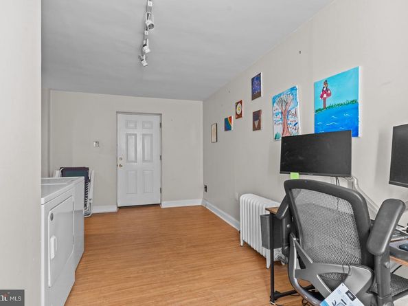 632 Meetinghouse Road, Elkins Park PA 19027