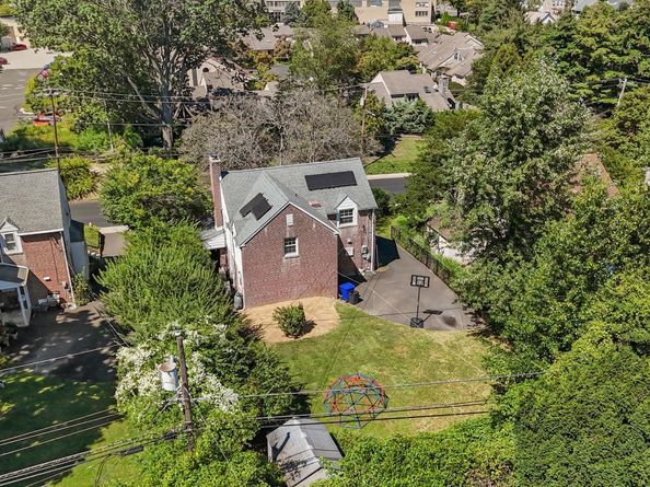 632 Meetinghouse Road, Elkins Park PA 19027