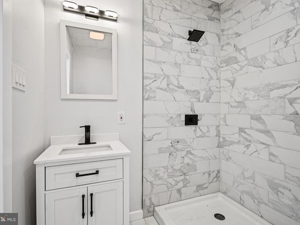 1917 Colonial Street, Philadelphia PA 19138