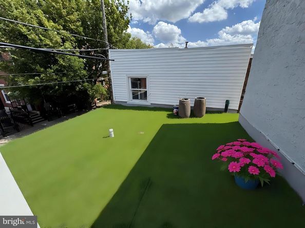 1513 S 10TH Street, Philadelphia PA 19147