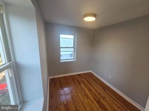 1513 S 10TH Street, Philadelphia PA 19147