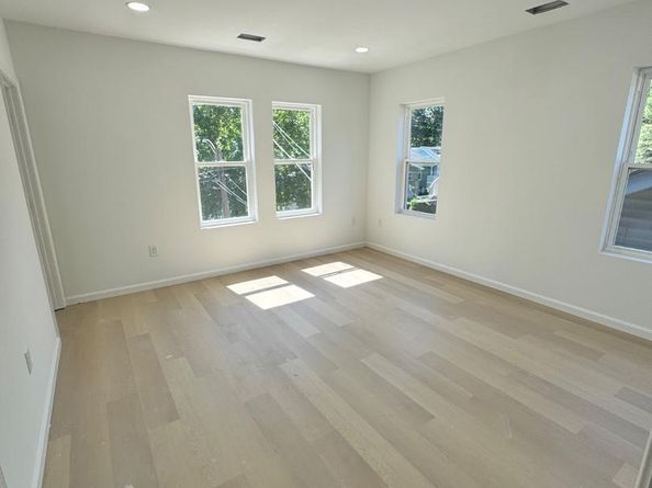 2932 Yost Place NE, Washington DC 20018