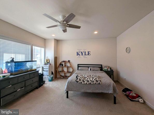 3300 Pietro Way, Philadelphia PA 19145