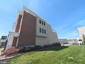 3300 Pietro Way, Philadelphia PA 19145