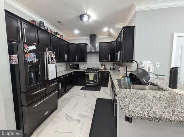 3300 Pietro Way, Philadelphia PA 19145