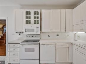5120 20TH Street N, Arlington VA 22207