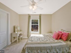 5120 20TH Street N, Arlington VA 22207