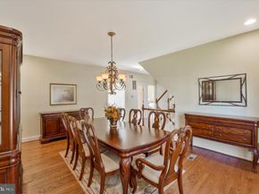 5120 20TH Street N, Arlington VA 22207