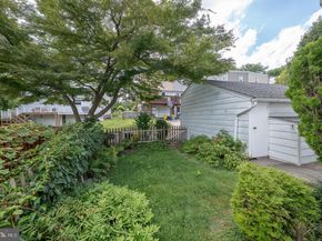 212 Henley Road, Wynnewood PA 19096