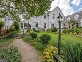 212 Henley Road, Wynnewood PA 19096