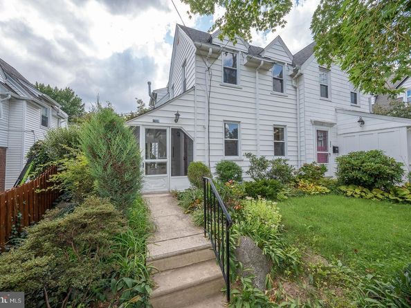212 Henley Road, Wynnewood PA 19096