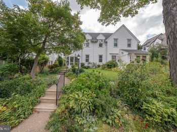 212 Henley Road