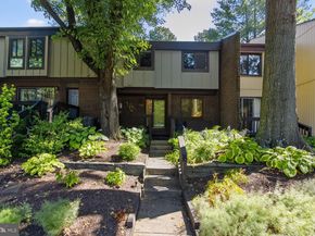 2109 Colts Neck Court, Reston VA 20191