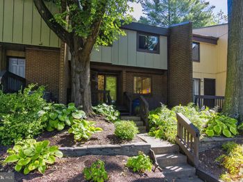 2109 Colts Neck Court