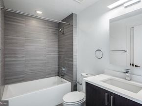 520 Fairmount Avenue, Philadelphia PA 19123