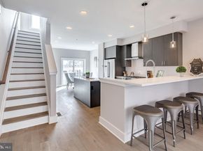 520 Fairmount Avenue, Philadelphia PA 19123