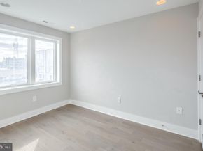 520 Fairmount Avenue, Philadelphia PA 19123